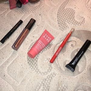 Five mini makeup peices